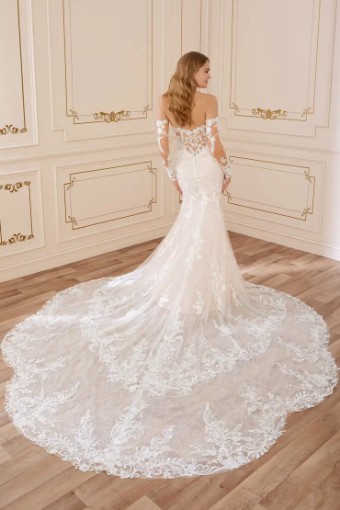 Bronte By Sophia Tolli $3 Ivory thumbnail