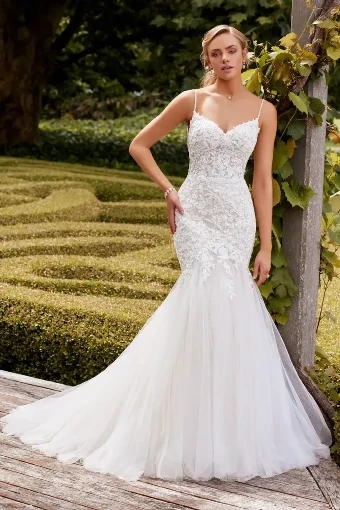 Laurina By Sophia Tolli Price Range: $1889.00-$4999.00 $6 Ivory/Blush thumbnail