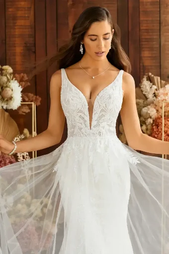 Rachelle By Sophia Tolli Price Range: $1889.00-$4999.00 $2 Ivory/Magnolia thumbnail