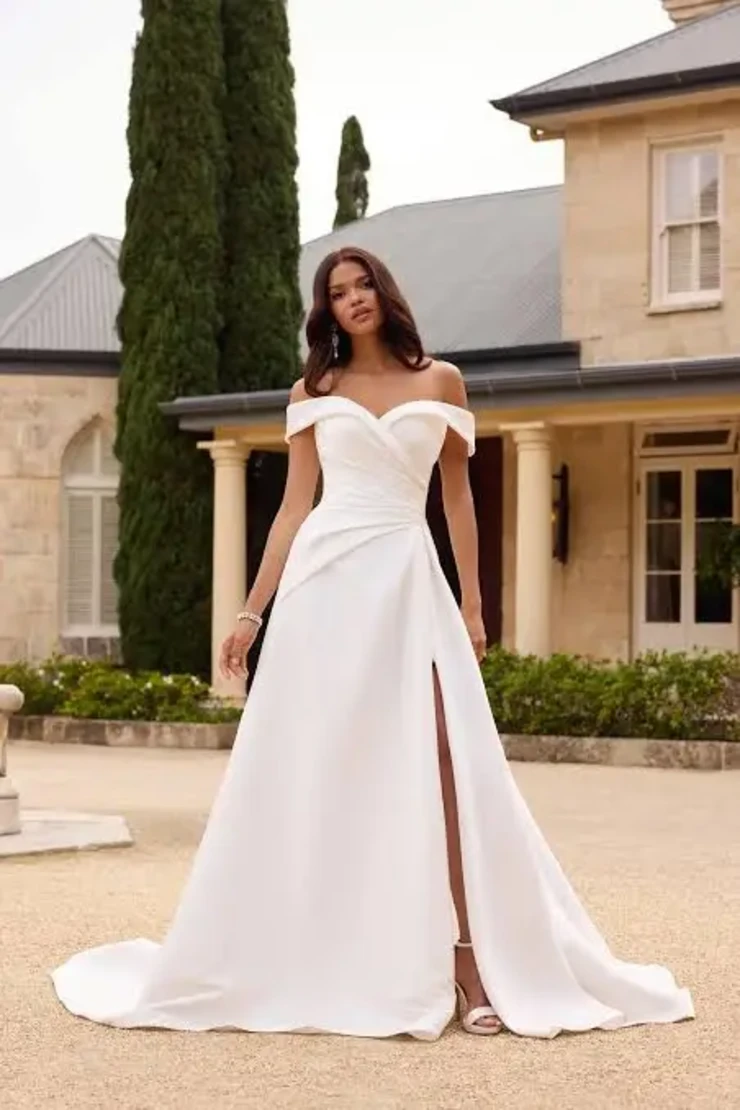Chandra By Sophia Tolli Price Range: $1889.00-$4999.00 #0 default Ivory picture