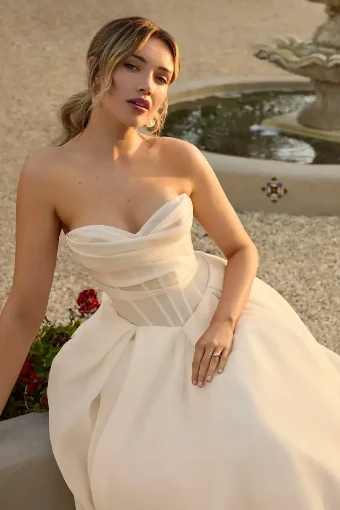 Ariane By Sophia Tolli Price Range: $1889.00-$4999.00 $3 Ivory thumbnail