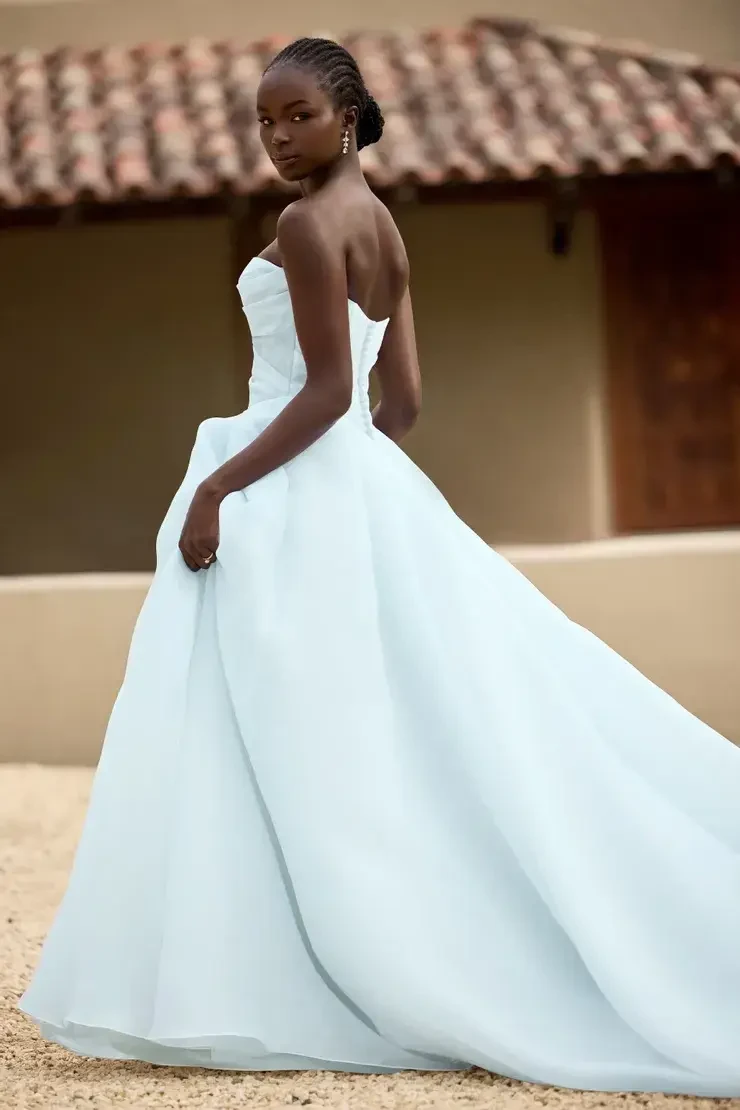 Ariane By Sophia Tolli Price Range: $1889.00-$4999.00 #7 Ivory picture