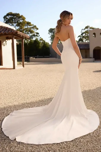 Otylia By Sophia Tolli Price Range: $1889.00-$4999.00 $2 Ivory thumbnail