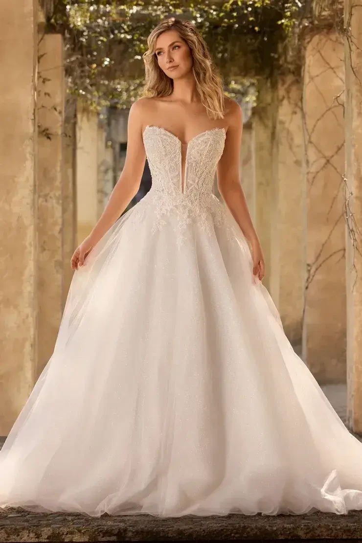 Camille By Sophia Tolli Price Range: $1889.00-$4999.00 #8 default Ivory/Champagne picture