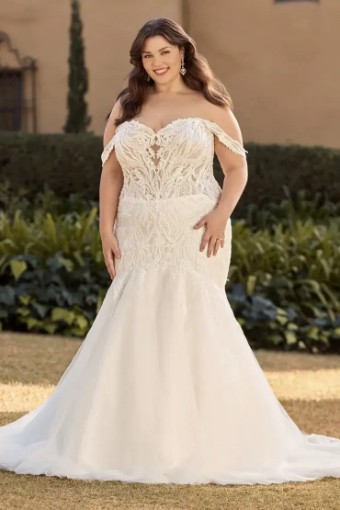 Layla By Sophia Tolli $5 Ivory thumbnail