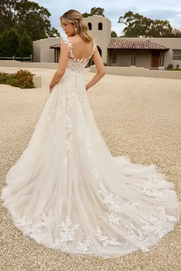 Kirabella By Sophia Tolli Price Range: $1889.00-$4999.00 #5 default Ivory/Champagne picture