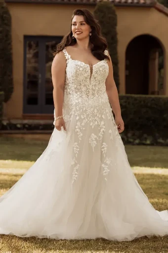 Kirabella By Sophia Tolli Price Range: $1889.00-$4999.00 $2 Ivory/Champagne thumbnail