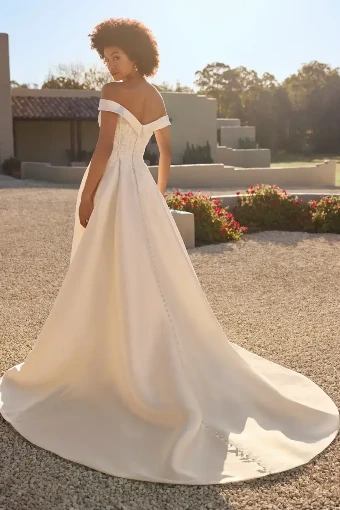 Erika By Sophia Tolli Price Range: $1889.00-$4999.00 $3 default Ivory thumbnail