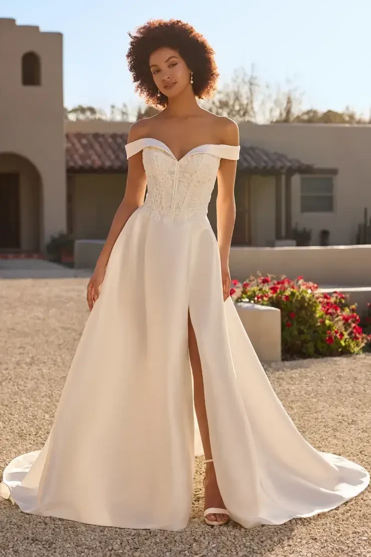 Erika By Sophia Tolli Price Range: $1889.00-$4999.00 #0 default Ivory picture