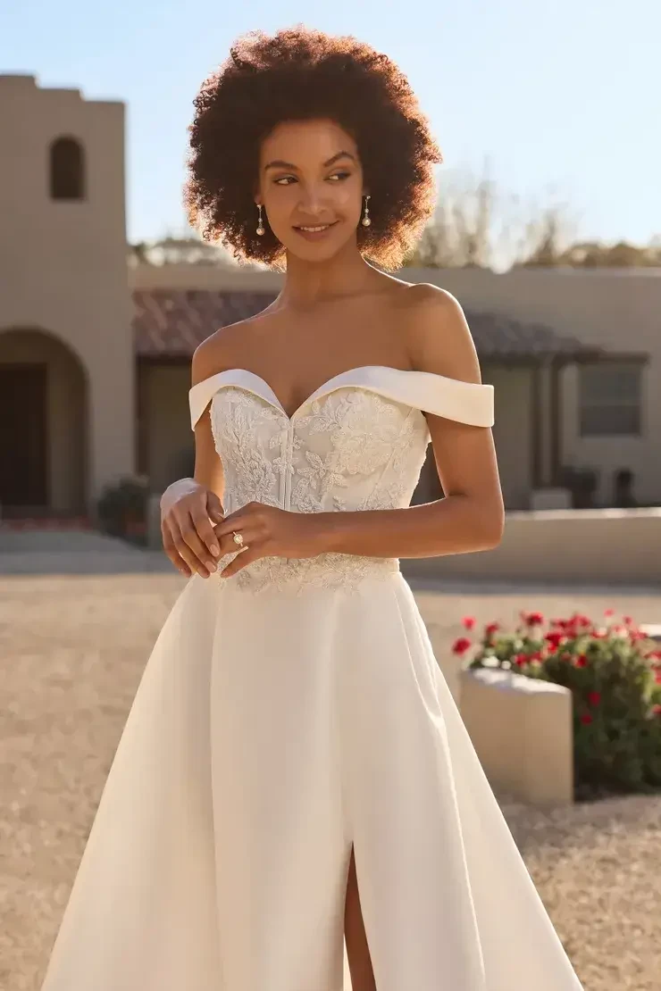 Erika By Sophia Tolli Price Range: $1889.00-$4999.00 #2 Ivory picture