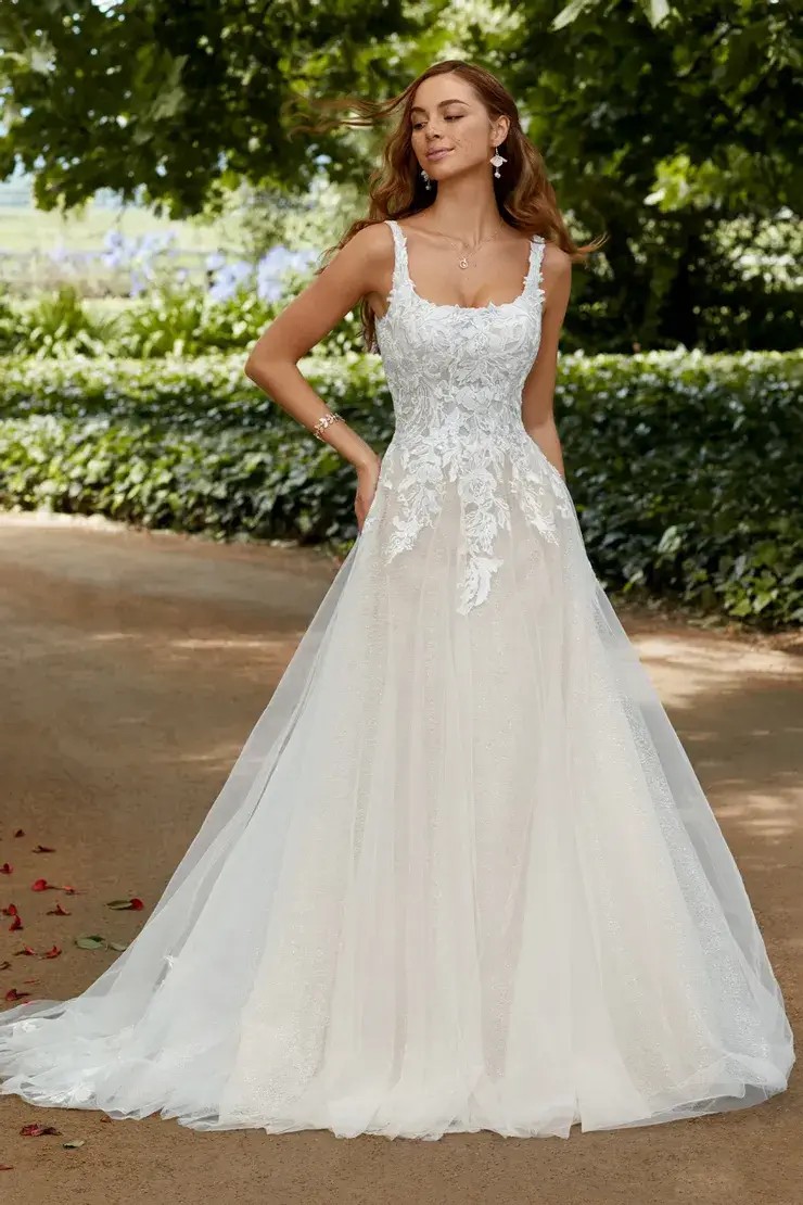 Darcy By Sophia Tolli #0 default Ivory/Champagne picture