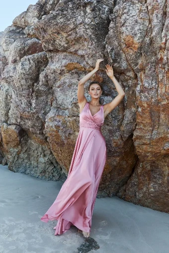 Chloe By Tania Olsen $6 Champagne thumbnail