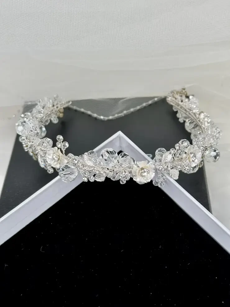 WH771, QUINN SILVER CRYSTAL HEADBANDSILVER2.5CM #1 Silver picture