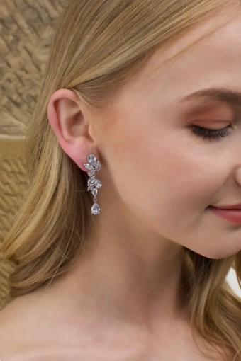 Claire $1 Silver thumbnail
