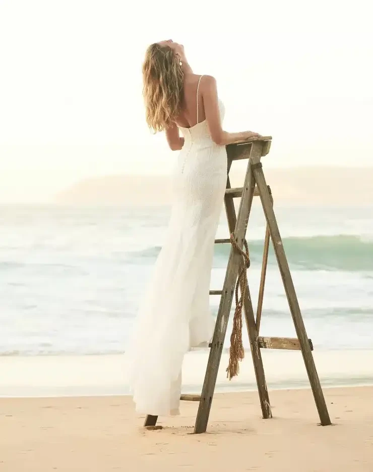 GARDEN OF LOVE By Peter Trends #1 Ivory picture