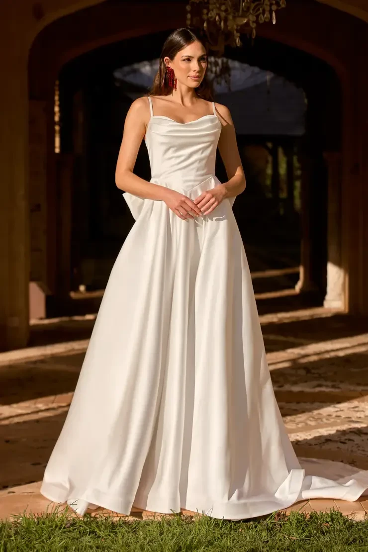 Ida By Tania Olsen Price Range: $1600.00 - $3200.00 #0 default Vintage White picture