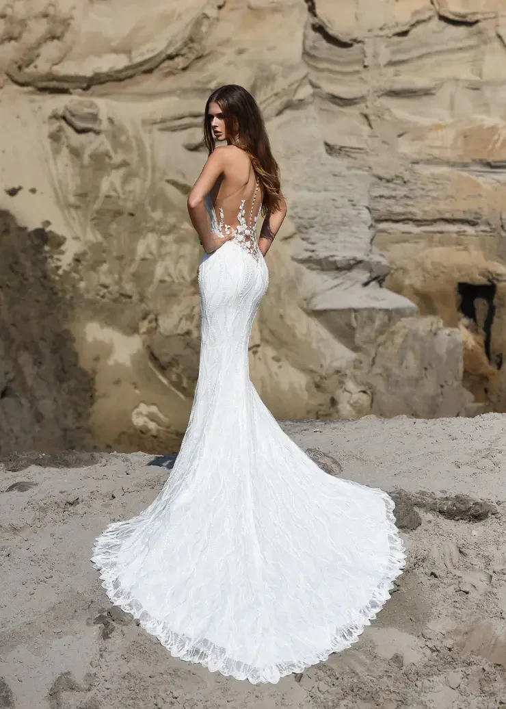 Rapture By Dando London Price Range: $3699.00 - $8200.00 #1 default Ivory picture