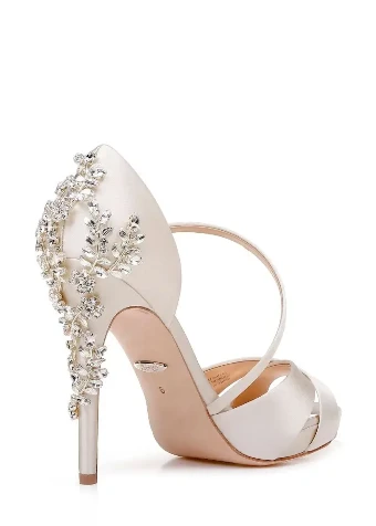 Fame $2 Ivory thumbnail