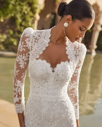 Olmeda By Rosa Clara Price Range: $2999.99 - $7750.00 $2 Natural/Nude thumbnail