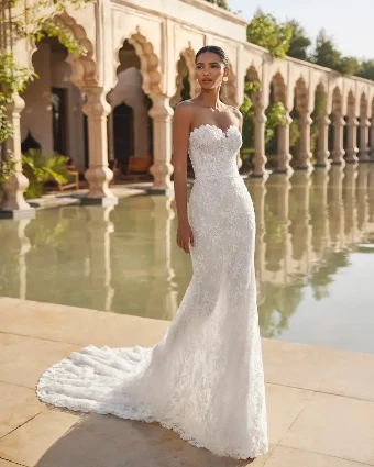 Olmeda By Rosa Clara Price Range: $2999.99 - $7750.00 $3 Natural/Nude thumbnail