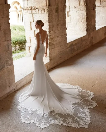 Lior By Rosa Clara Price Range: $2999.99 - $7750.00 $3 default Natural thumbnail