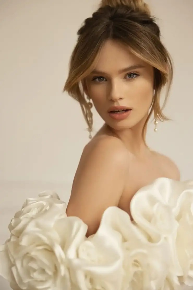 Rozalli By Eva Lendel #3 default Ivory picture