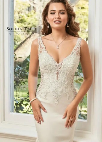 Summer By Sophia Tolli $1 Ivory thumbnail