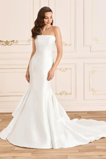Giselle By Sophia Tolli Price Range: $1889.00-$4999.00 $2 Ivory thumbnail