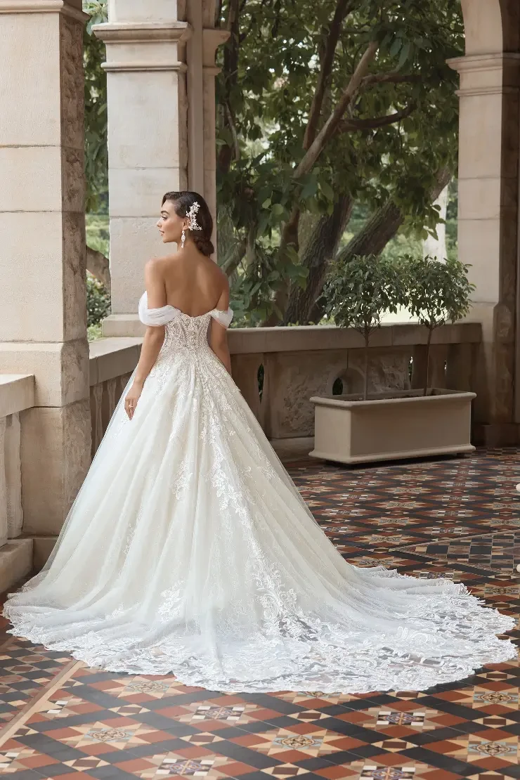 Rosalinda By Sophia Tolli Price Range: $1889.00-$4999.00 #1 Ivory/Champagne picture