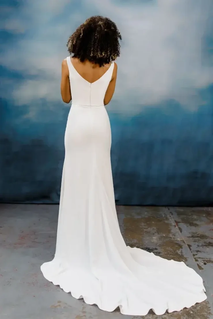 Kali By House of Nicholas Price Range: $2400.00 - $3499.00 #1 default Ivory picture