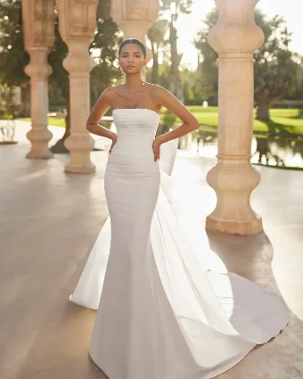 Odile By Rosa Clara Price Range: $2999.99 - $7750.00 $0 default Natural thumbnail