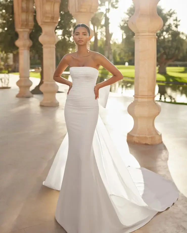 Odile By Rosa Clara Price Range: $2999.99 - $7750.00 #0 default Natural picture