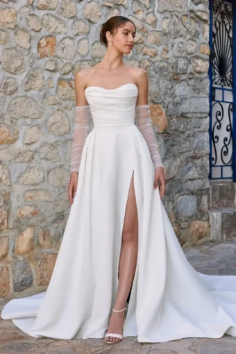 Teagan By Sophia Tolli $0 default Ivory thumbnail