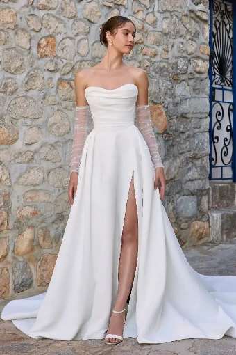 Teagan By Sophia Tolli Price Range: $1889.00-$4999.00 $0 default Ivory thumbnail