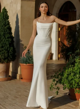 Vanessa By Tina Holly Price Range: $1200.00 - $2200.00 $2 Off White thumbnail