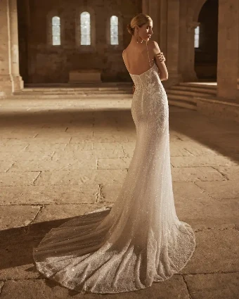 Loren By Rosa Clara Price Range: $2999.99 - $7750.00 $1 Natural thumbnail