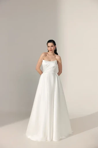 Seann By Ariamo Price Range: $1899.00 - $4400.00 $1 Metallic Satin Ivory thumbnail