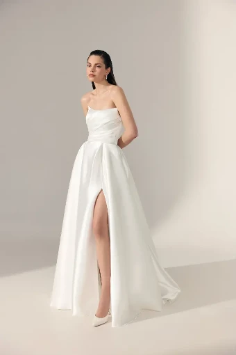 Seann By Ariamo Price Range: $1899.00 - $4400.00 $0 default Metallic Satin Ivory thumbnail