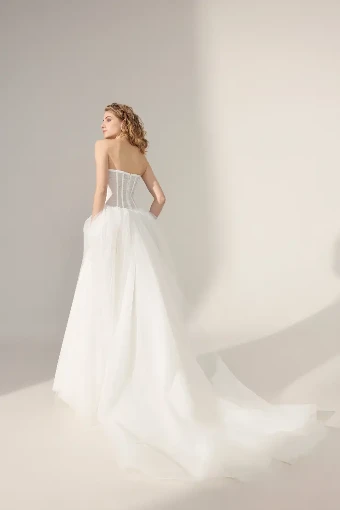 Paris By Ariamo Price Range: $1899.00 - $4400.00 $2 Ivory thumbnail