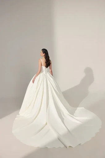 Anastasia By Ariamo Price Range: $1899.00 - $4400.00 $2 default Ivory thumbnail