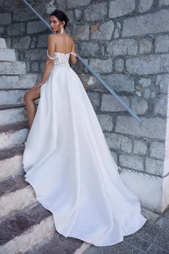 Joey By Sophia Tolli Price Range: $1889.00-$4999.00 $3 default Ivory thumbnail