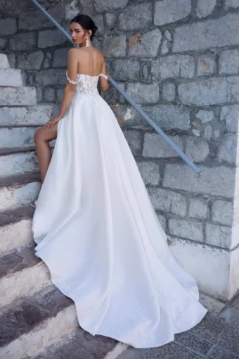 Joey By Sophia Tolli $2 Ivory thumbnail