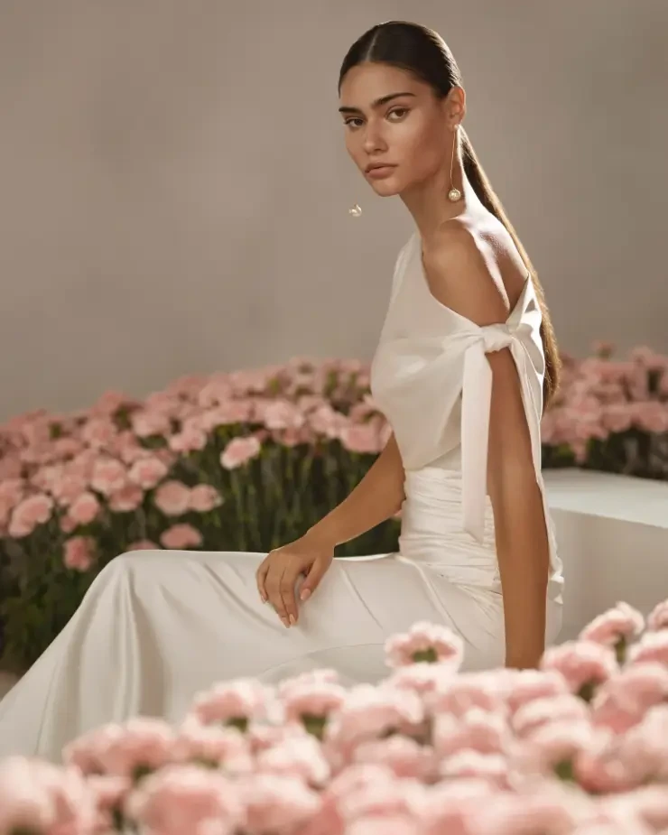 Rodas By Rosa Clara Price Range: $2999.99 - $7750.00 #2 default Natural picture