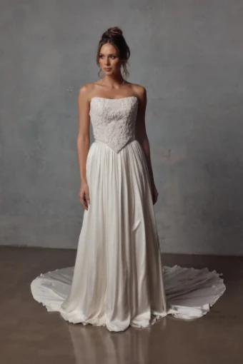 Jasmine Skirt By Jack Sullivan Price Range: $2,200.00 - $4,750.00 $2 Ivory thumbnail