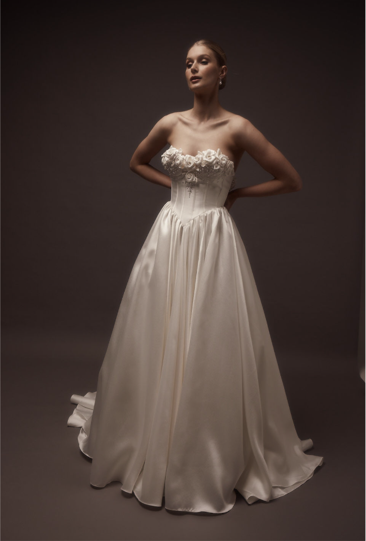 Phoebe By Jack Sullivan Price Range: $2,200.00 - $4,750.00 #0 default Vintage Ivory picture