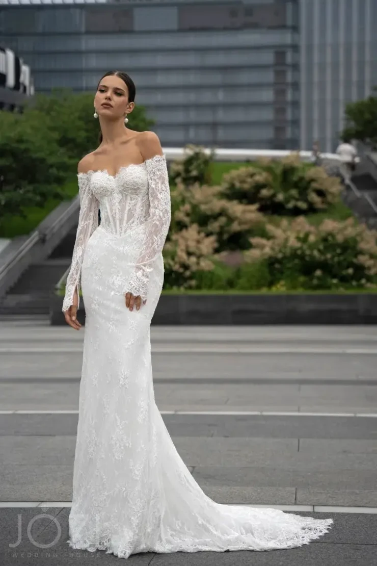 Galateya By Gabbiano Price Range: $2699.00 - $4270.00 #0 default Milk picture