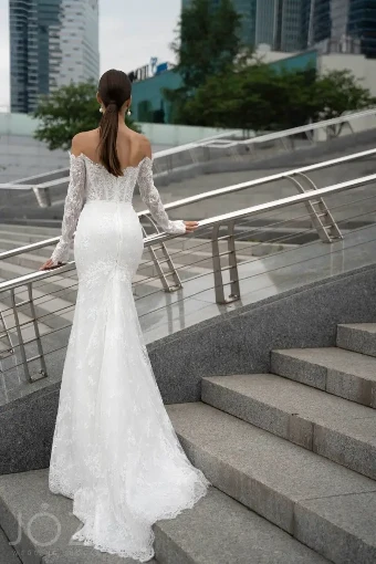 Galateya By Gabbiano Price Range: $2699.00 - $4270.00 $2 default Milk thumbnail