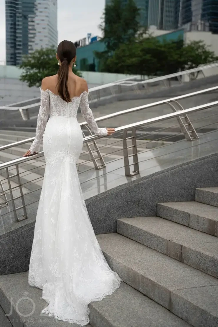 Galateya By Gabbiano Price Range: $2699.00 - $4270.00 #2 default Milk picture