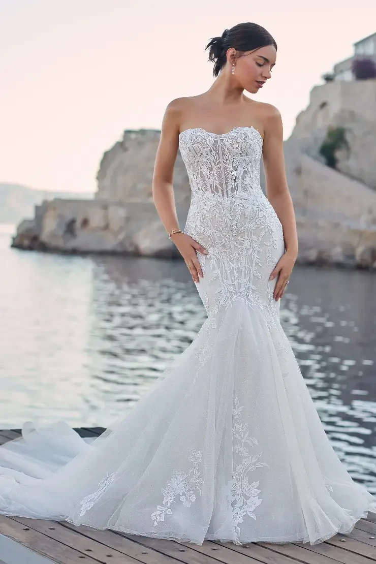 Malibu By Sophia Tolli Price Range: $1889.00-$4999.00 #0 default Ivory picture