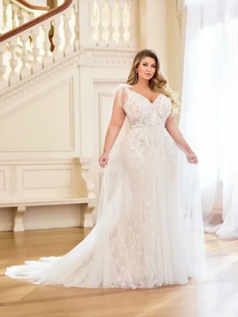 Moira - 119267 By Martin Thornburg $3 default Ivory/Champagne thumbnail